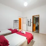 Appartement Agim Doko *