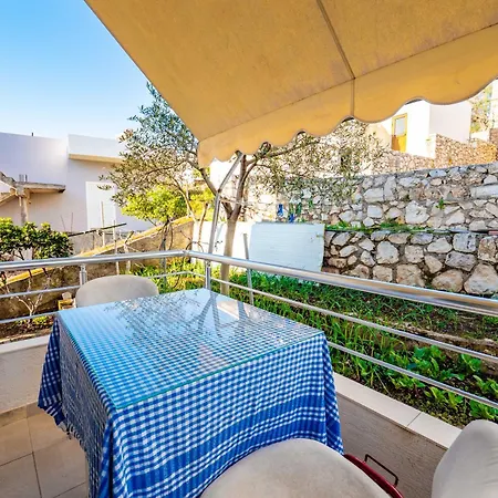 Agim Doko Apartment Ksamil