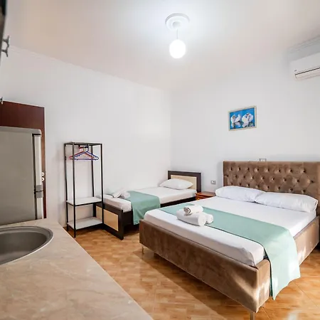 Agim Doko Apartment *