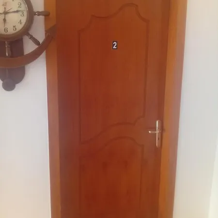 Agim Doko Apartment *